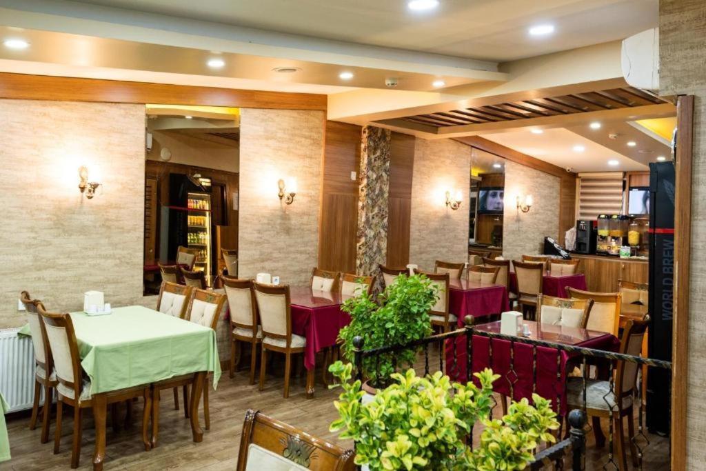 Gross Hotel Istanbul Bagian luar foto